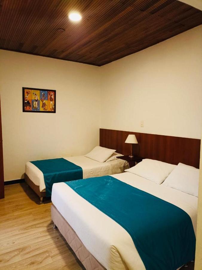 Hotel Plaza Mayor Duitama Oda fotoğraf
